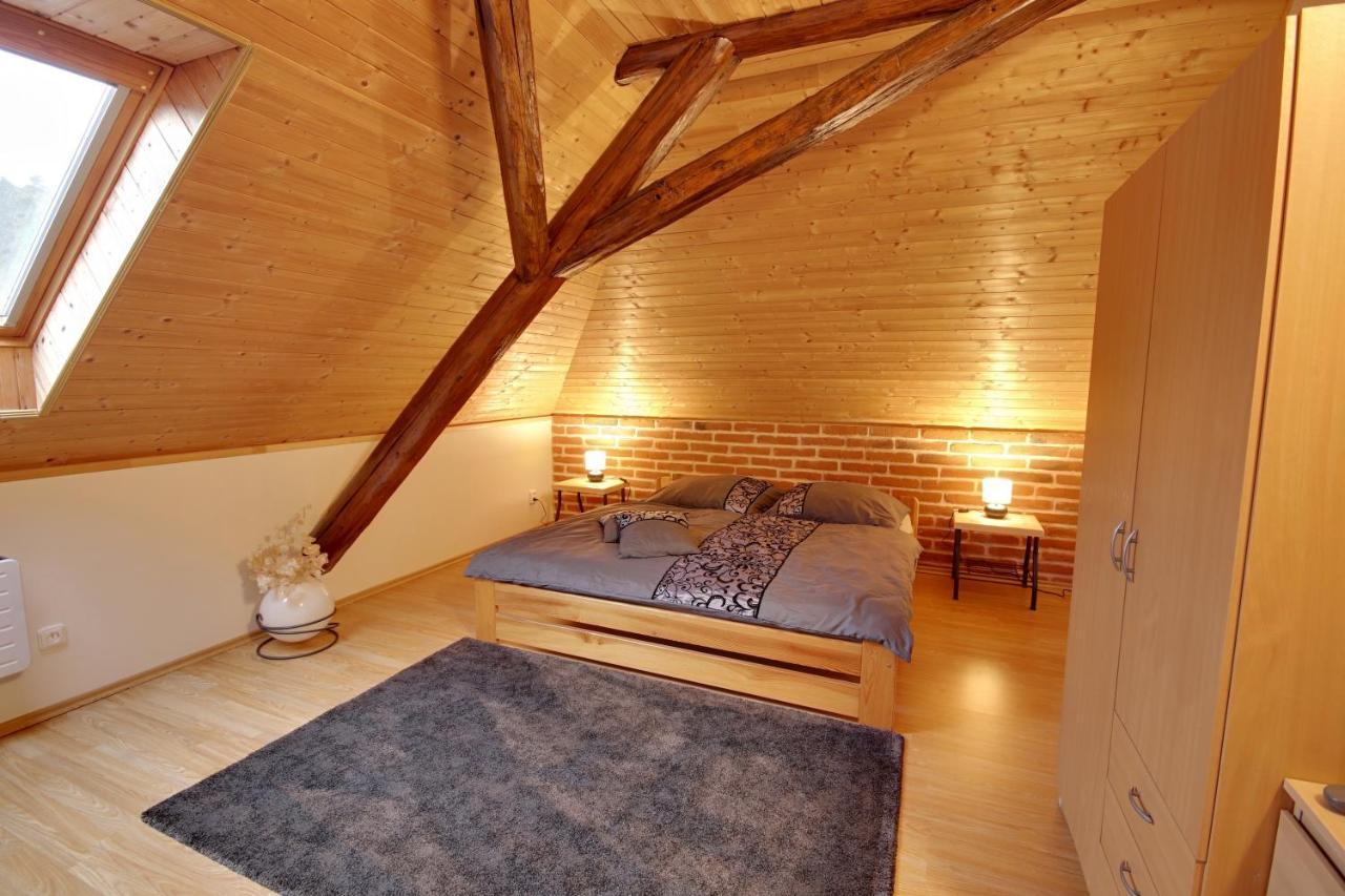 Holiday Home Kvitek Ctetin Luaran gambar